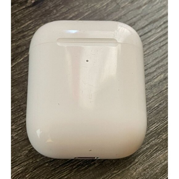 Charging Case for AirPods 1st & 2nd Replacement Built-in 450 mAh Battery - Picture 8 of 10